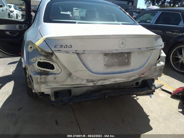 55SWF4JB1HU208688 Mercedes-Benz C-class C 300
