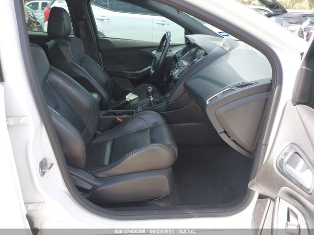 2016 FORD FOCUS ST VIN: 1FADP3L91GL350969