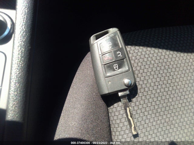 3VWC57BU4KM239460 Volkswagen Jetta S/se/r-line