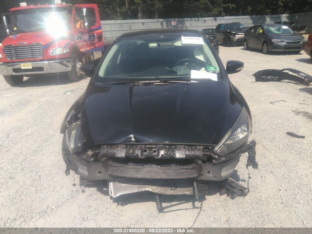 Ford FOCUS SEL 2017 1FADP3H25HL316630 Image 12