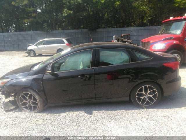 Ford FOCUS SEL 2017 1FADP3H25HL316630 Image 14