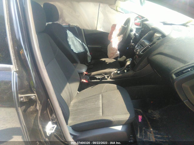 Ford FOCUS SEL 2017 1FADP3H25HL316630 Image 5