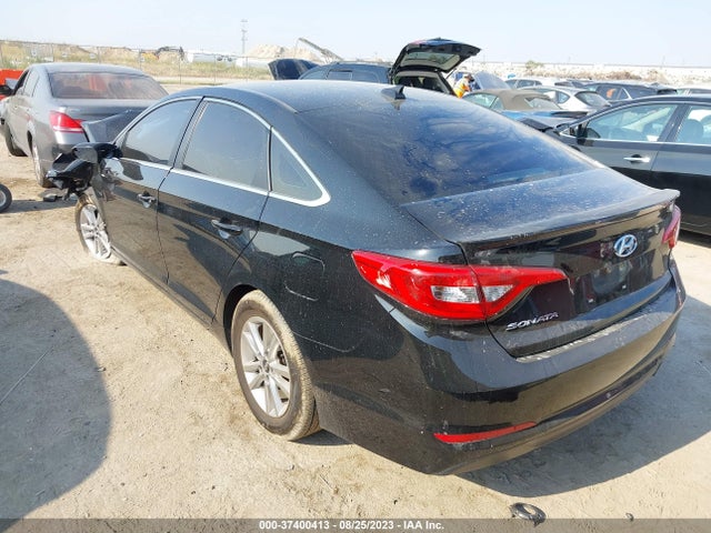 2016 HYUNDAI SONATA 2.4L SE VIN: 5NPE24AF8GH303079