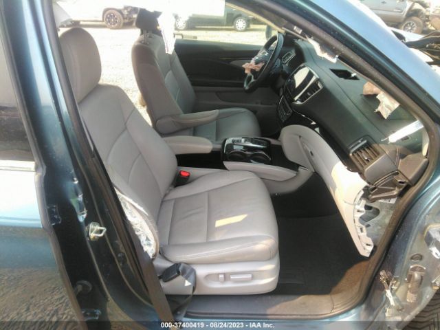 5FNYF6H67MB024915 Honda Pilot Touring 7-passenger