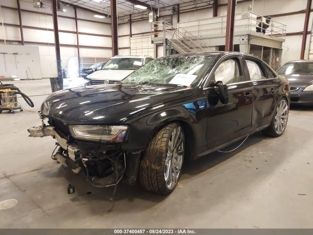 Audi A4 2.0t Premium 2014 WAUFFAFLXEA077070 Image 2