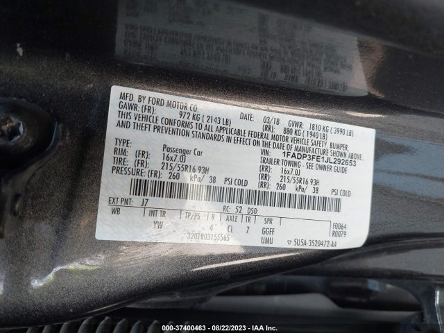 2018 FORD FOCUS SE VIN: 1FADP3FE1JL292653