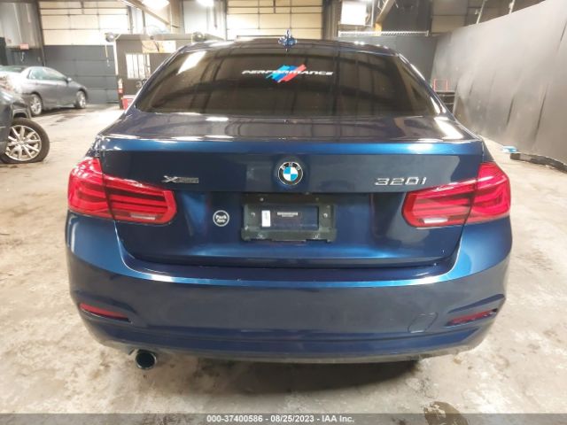 WBA8A3C55JA498827 BMW 320i Xdrive