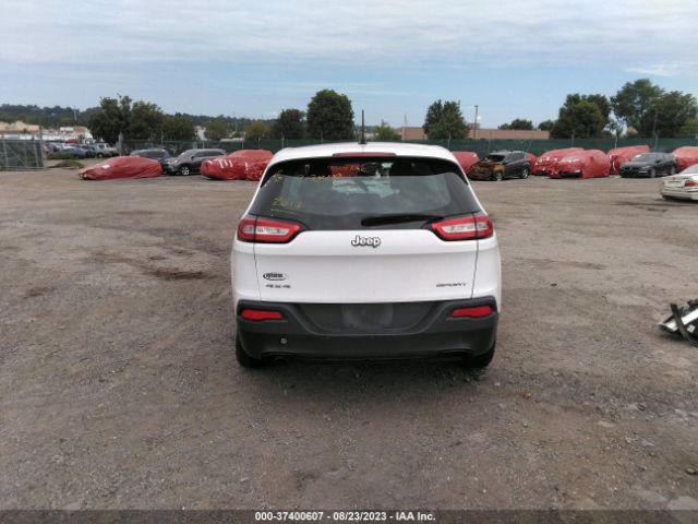 1C4PJMAB5HD220385 Jeep Cherokee Sport