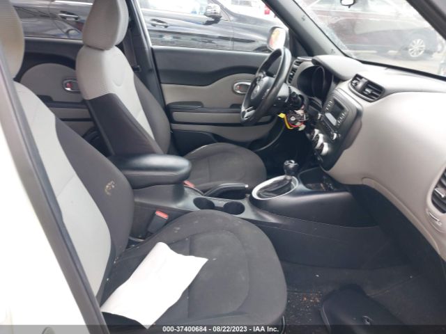 KNDJN2A29F7216110 KIA Soul Base