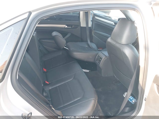 1VWBS7A33EC054920 Volkswagen Passat Se W/sunroof