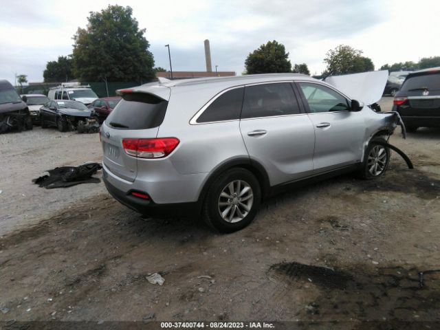 5XYPGDA31GG026203 KIA SORENTO LX
