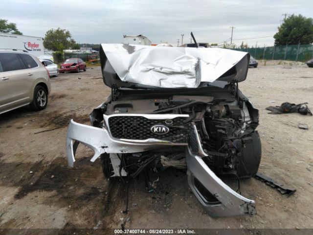 5XYPGDA31GG026203 KIA SORENTO LX