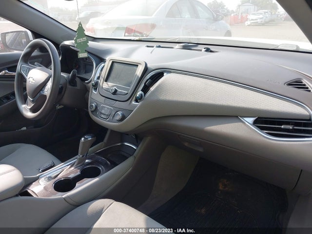 Chevrolet MALIBU LT 2016 1G1ZE5ST7GF264684 Image 5
