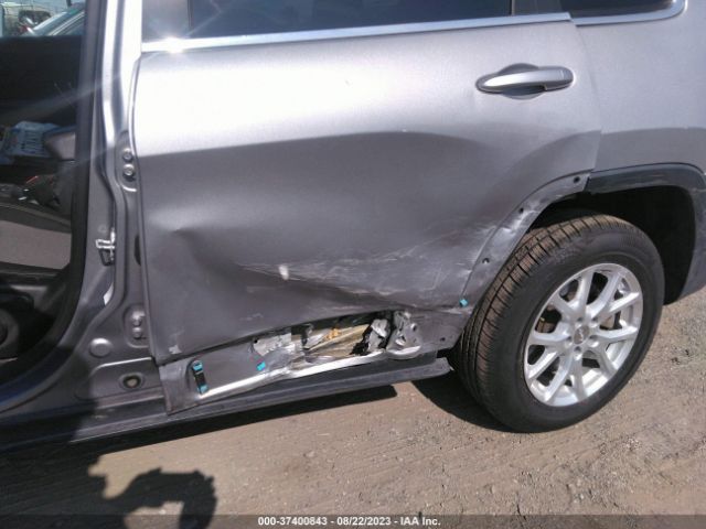 1C4PJMCS5EW297027 Jeep Cherokee Latitude