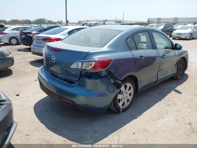 2011 MAZDA MAZDA3 I SPORT VIN: JM1BL1UGXB1415675