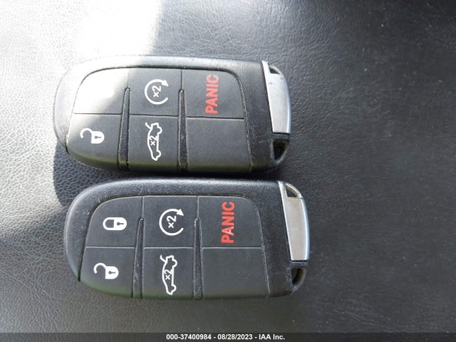 2C3CCAEG6HH570399 Chrysler 300 300c