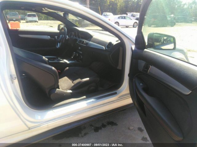 WDDGJ8JB7EG202249 Mercedes-Benz C-class C 350