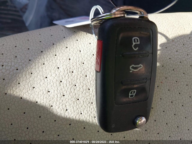 3VWDB7AJ3HM384860 Volkswagen Jetta 1.4t Se