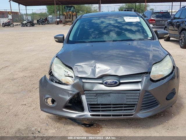 Ford FOCUS SE 2014 1FADP3K26EL230313 Image 4