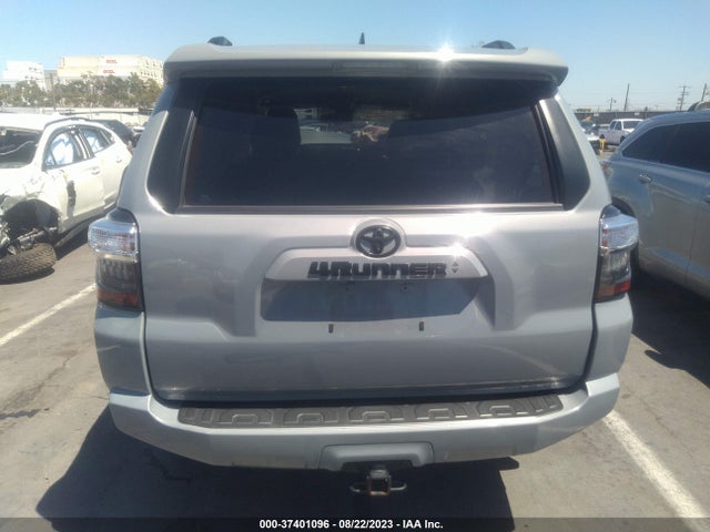 Toyota 4RUNNER SR5 2021 JTEBU5JR5M5945182 Image 16