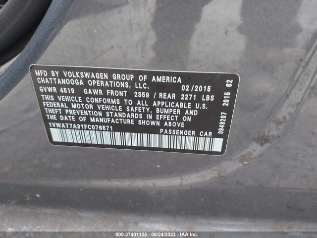 1VWAT7A31FC076571 Volkswagen Passat 1.8t S