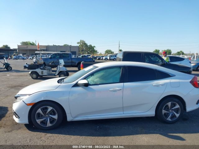 19XFC2F62KE208903 Honda Civic Sedan Lx