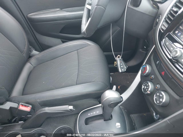 Chevrolet Trax Lt 2022 KL7CJLSM0NB564882 Image 3