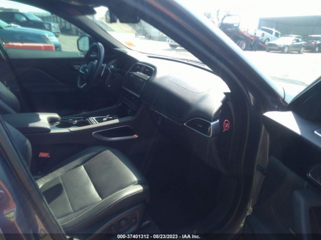 SADCM2BV5HA892407 Jaguar F-PACE S