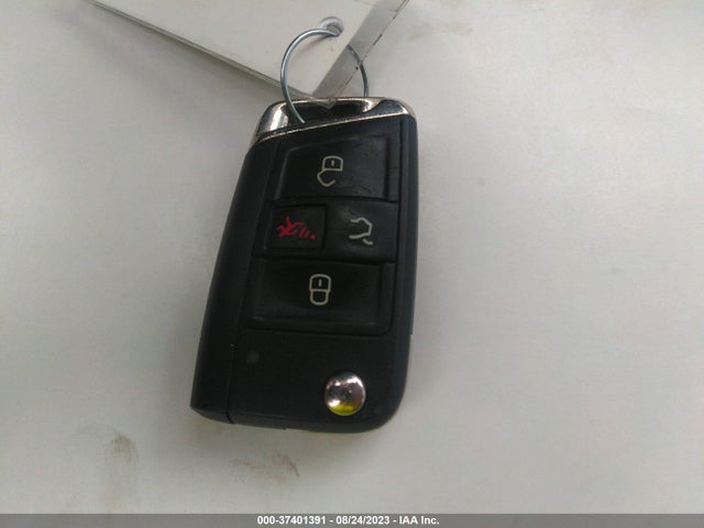 3VV3B7AX3JM067994 Volkswagen Tiguan Sel/se