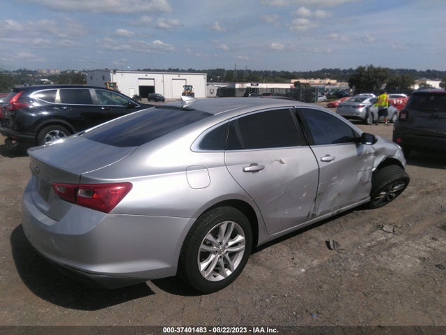 Chevrolet MALIBU LT 2018 1G1ZD5ST4JF191333 Image 4