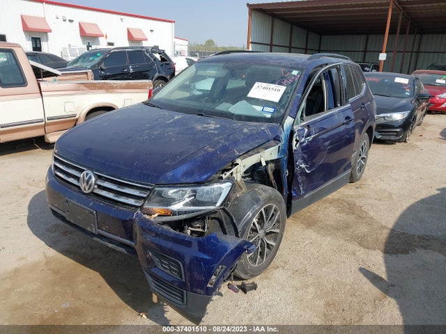 3VV3B7AXXMM118833 Volkswagen Tiguan Se/se R-line Black/sel