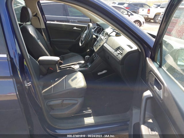 3VV3B7AXXMM118833 Volkswagen Tiguan Se/se R-line Black/sel