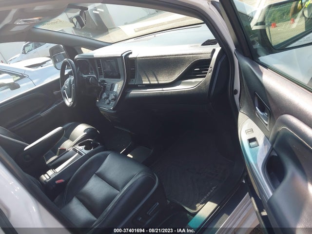 2015 TOYOTA SIENNA SE VIN: 5TDXK3DC7FS564037