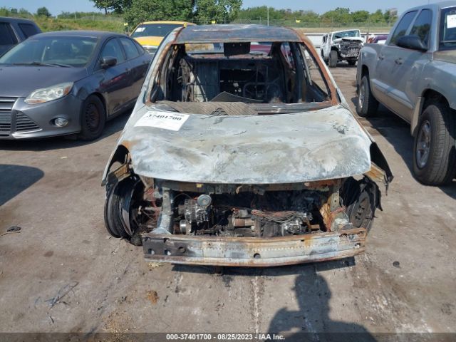 3N1CN7AP0EK460880 Nissan VERSA SV