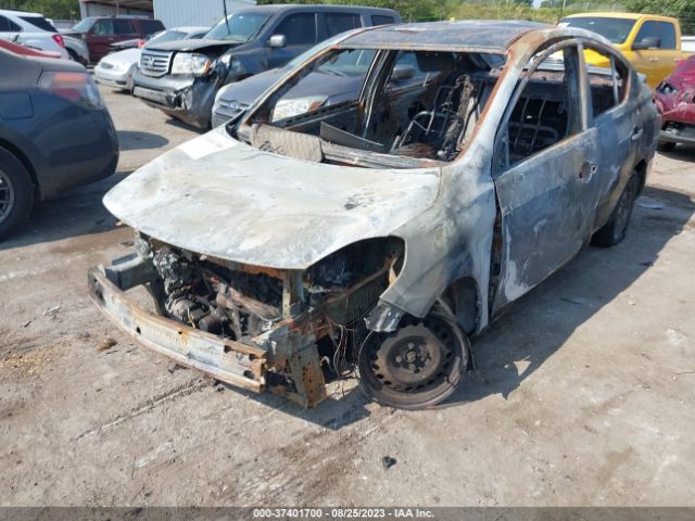 3N1CN7AP0EK460880 Nissan VERSA SV