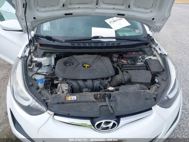 Hyundai ELANTRA SE 2015 5NPDH4AE6FH622304 Image 16
