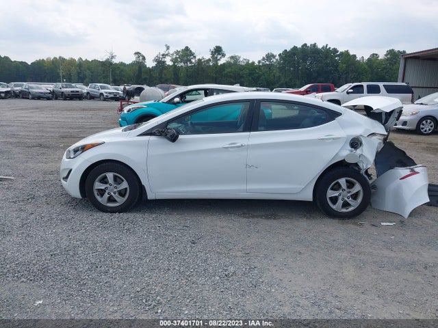 Hyundai ELANTRA SE 2015 5NPDH4AE6FH622304 Image 6