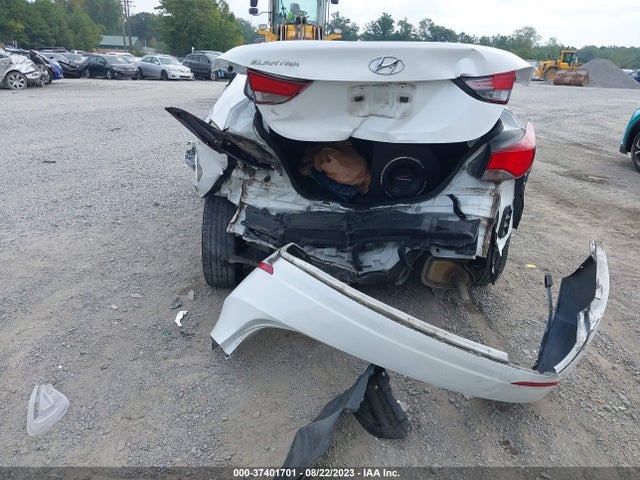 Hyundai ELANTRA SE 2015 5NPDH4AE6FH622304 Image 8