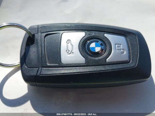 WBA3C1C51FK121213 BMW 3 Series 328i