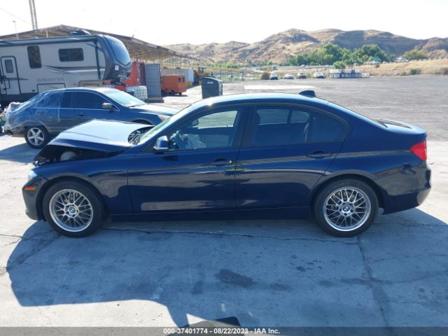 WBA3C1C51FK121213 BMW 3 Series 328i