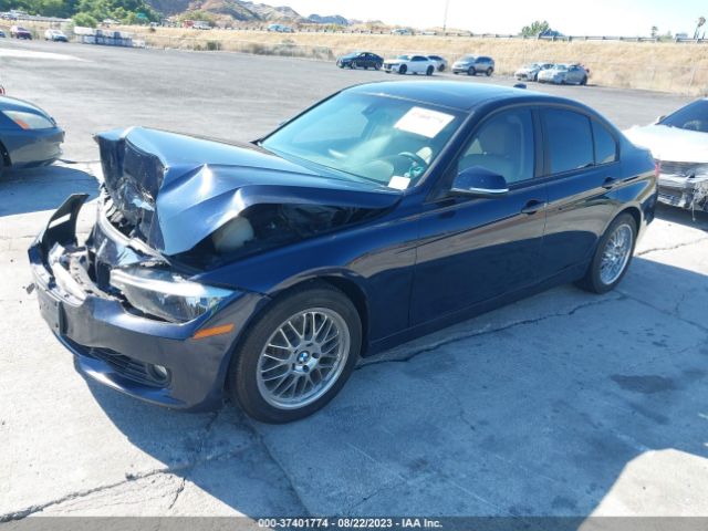 WBA3C1C51FK121213 BMW 3 Series 328i