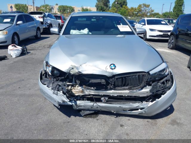 WBAJE5C53KWW33003 BMW 5 Series 540i