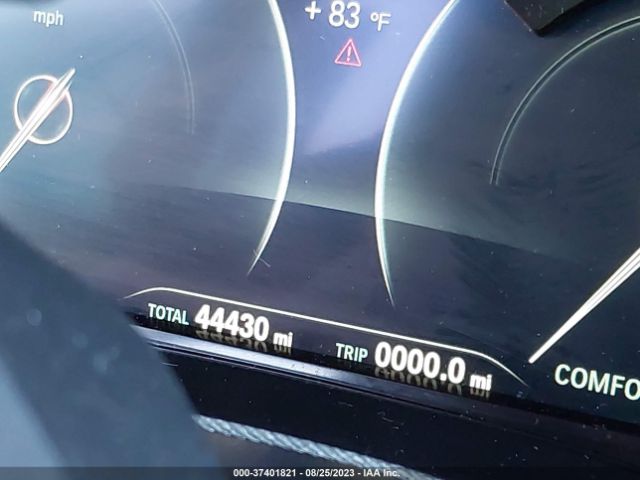 WBAJE5C53KWW33003 BMW 5 Series 540i