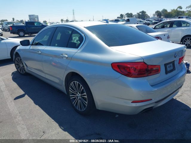 WBAJE5C53KWW33003 BMW 5 Series 540i