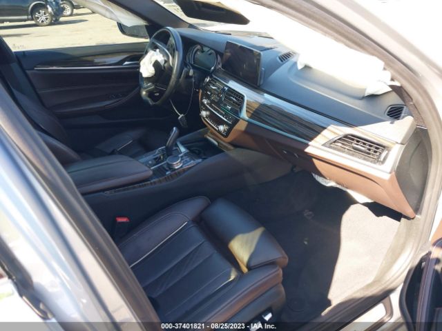 WBAJE5C53KWW33003 BMW 5 Series 540i