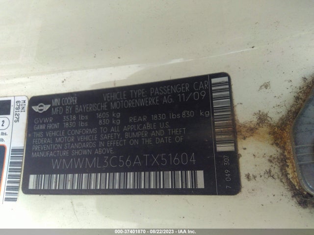 2010 MINI COOPER CLUBMAN WMWML3C56ATX51604 Photo 8