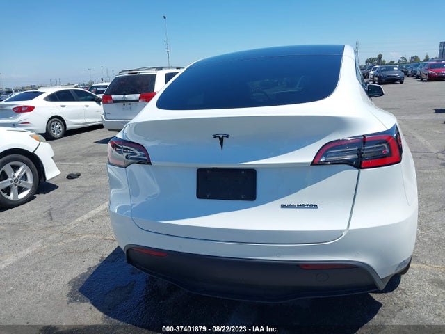 5YJYGDED8MF112988 Tesla Model Y Standard Range