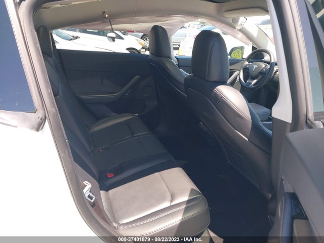 5YJYGDED8MF112988 Tesla Model Y Standard Range