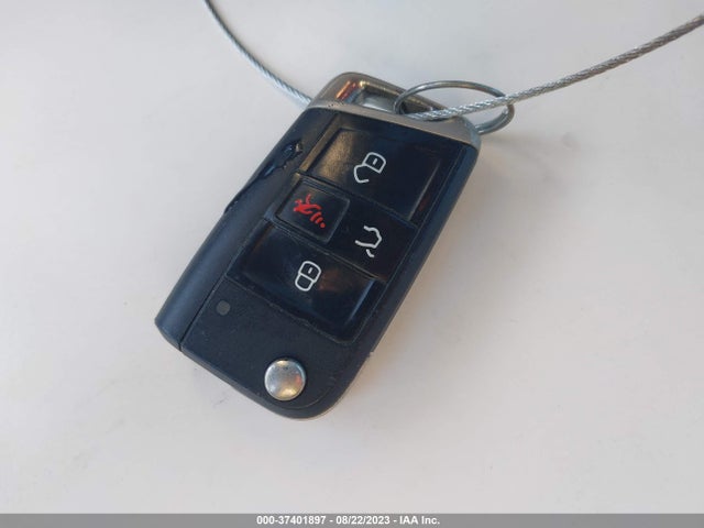 3VV1B7AX5MM015939 Volkswagen TIGUAN S