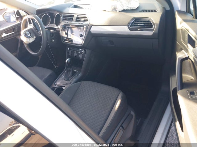 3VV1B7AX5MM015939 Volkswagen TIGUAN S